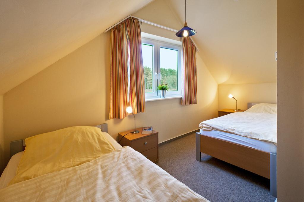 Camping-Und Ferienpark Havelberge Gross Quassow Oda fotoğraf